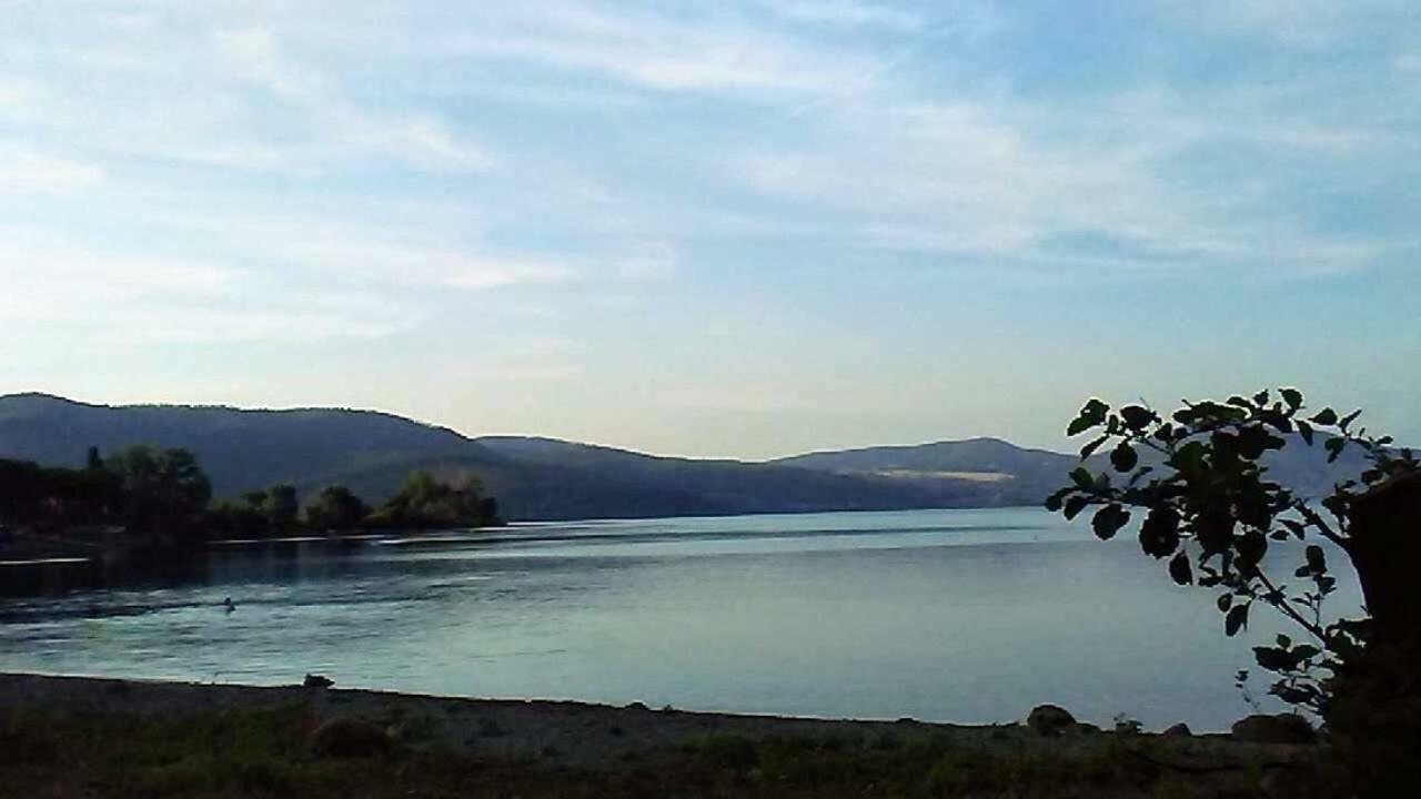 Alloggio Turistico D'Annunzio Брачано Екстериор снимка